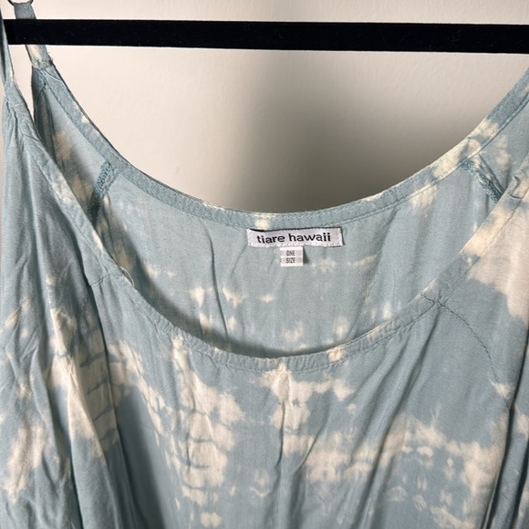 Revolve Tiare Hawaii Hana Grey Blue Smoke Tie Dye Dress Size One Size - Picture 4 of 7